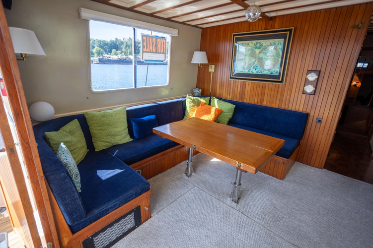 Amazing Grace Yacht Photos Pics 