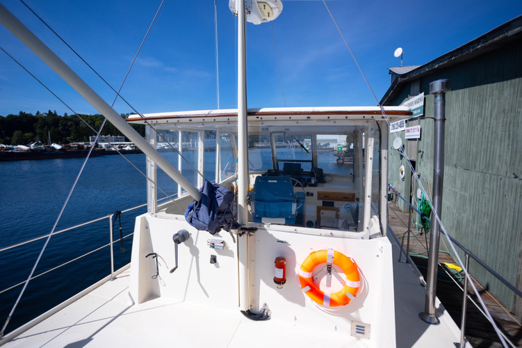 Amazing Grace Yacht Photos Pics 