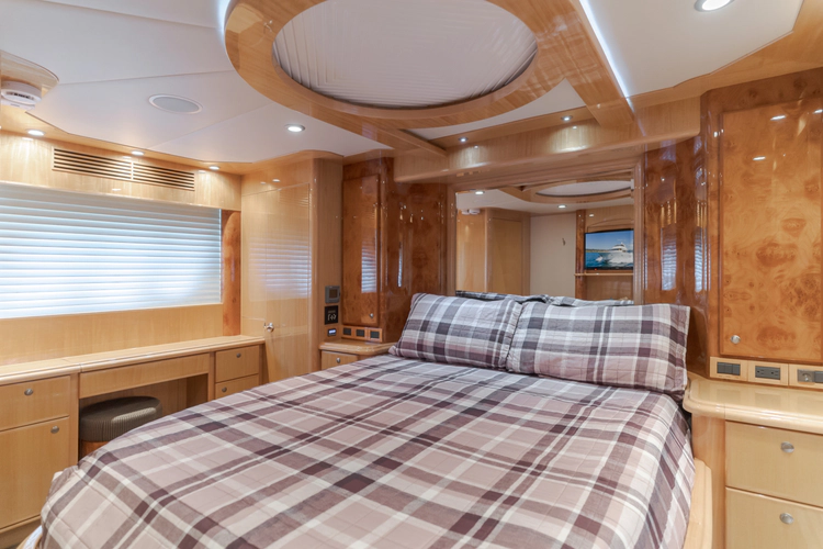 Seaquel Yacht Photos Pics 