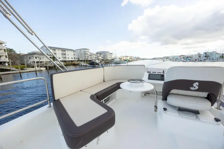 Smooth Yacht Photos Pics 