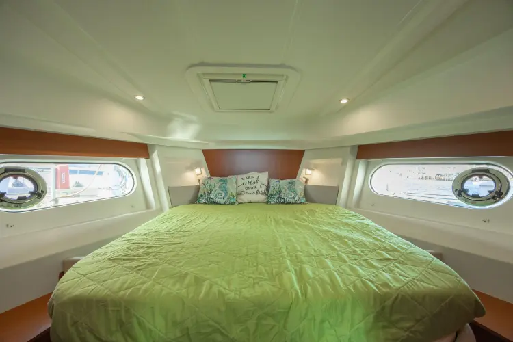 Smooth Yacht Photos Pics 