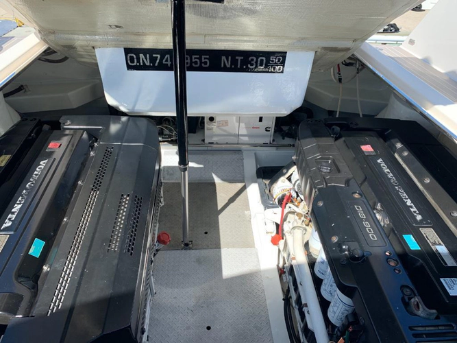 Geminis Yacht Photos Pics 