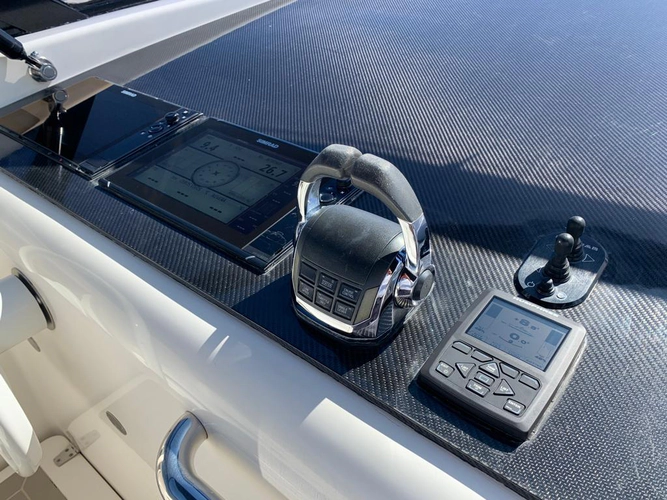 Geminis Yacht Photos Pics 