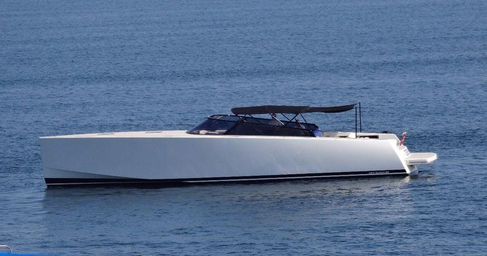 Geminis Yacht Photos Pics 