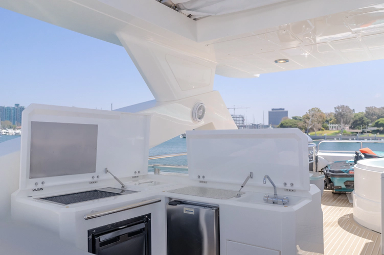 Indecent Proposal IV Yacht Photos Pics 