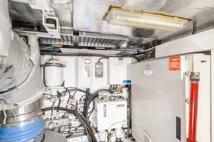 Indecent Proposal IV Yacht Photos Pics 