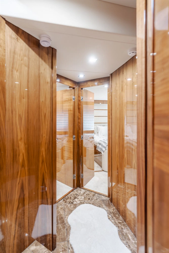 Indecent Proposal IV Yacht Photos Pics 