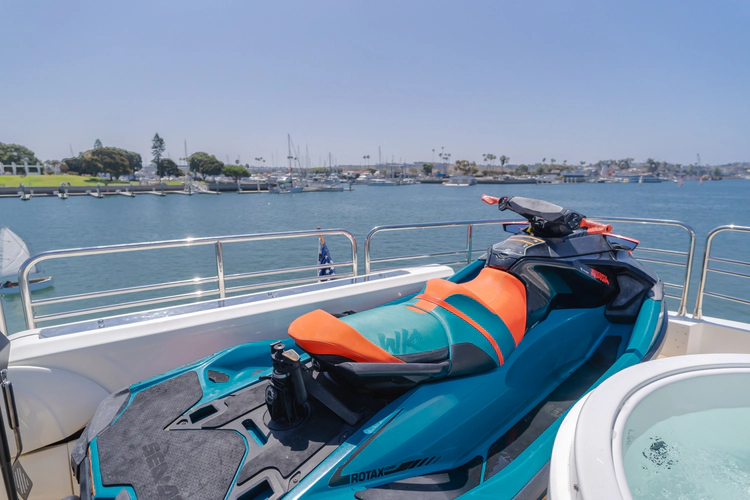 Indecent Proposal IV Yacht Photos Pics 