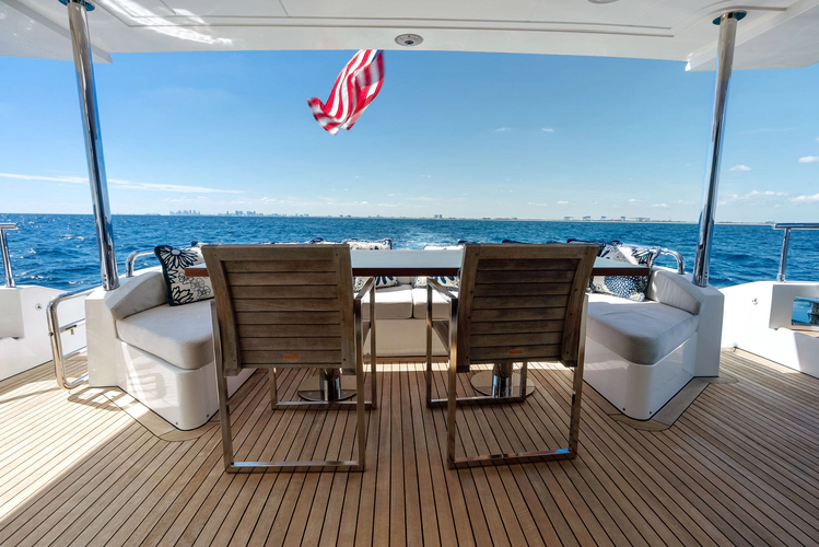 Satisfaction Yacht Photos Pics 