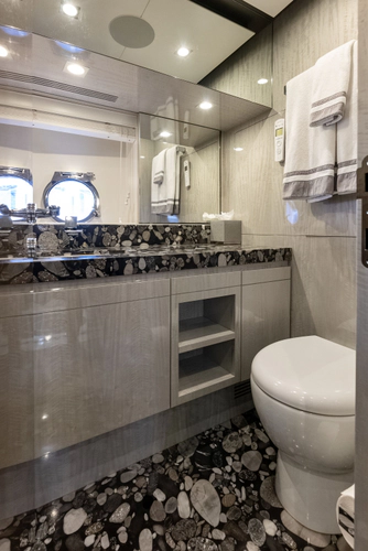 Satisfaction Yacht Photos Pics 