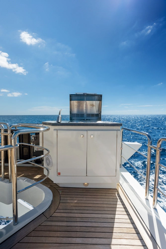 Satisfaction Yacht Photos Pics 