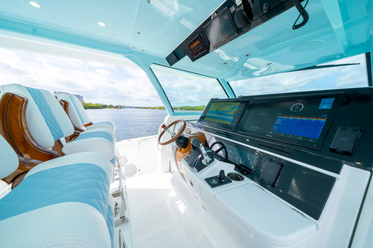 56 Suenos Gix Yacht Photos Pics 