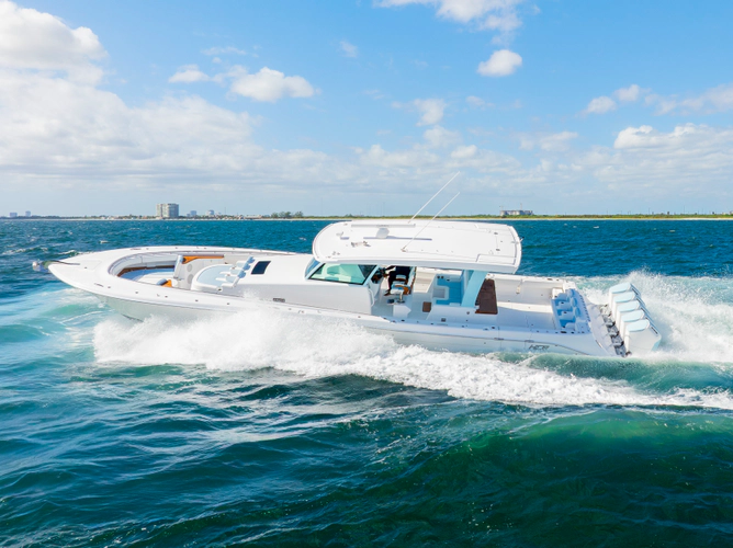 56 Suenos Gix Yacht Photos Pics 