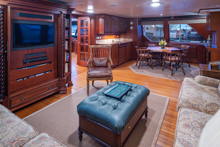 Marlinda Yacht Photos Pics 