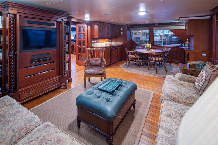 Marlinda Yacht Photos Pics 