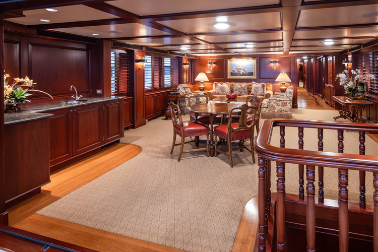 Marlinda Yacht Photos Pics 