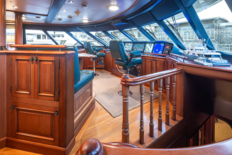 Marlinda Yacht Photos Pics 