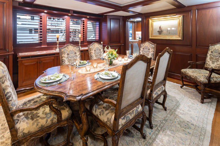 Marlinda Yacht Photos Pics 