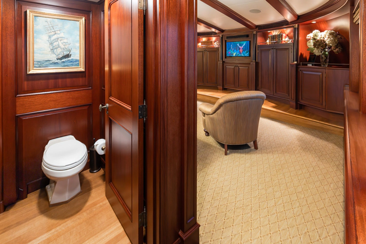 Marlinda Yacht Photos Pics 