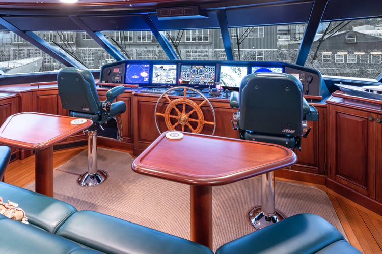 Marlinda Yacht Photos Pics 