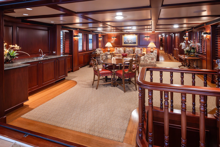 Marlinda Yacht Photos Pics 