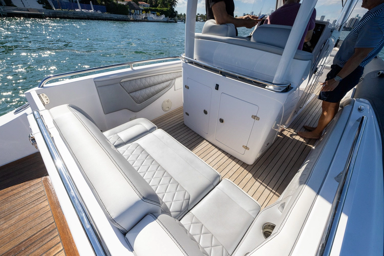 Dopamine III Yacht Photos Pics 