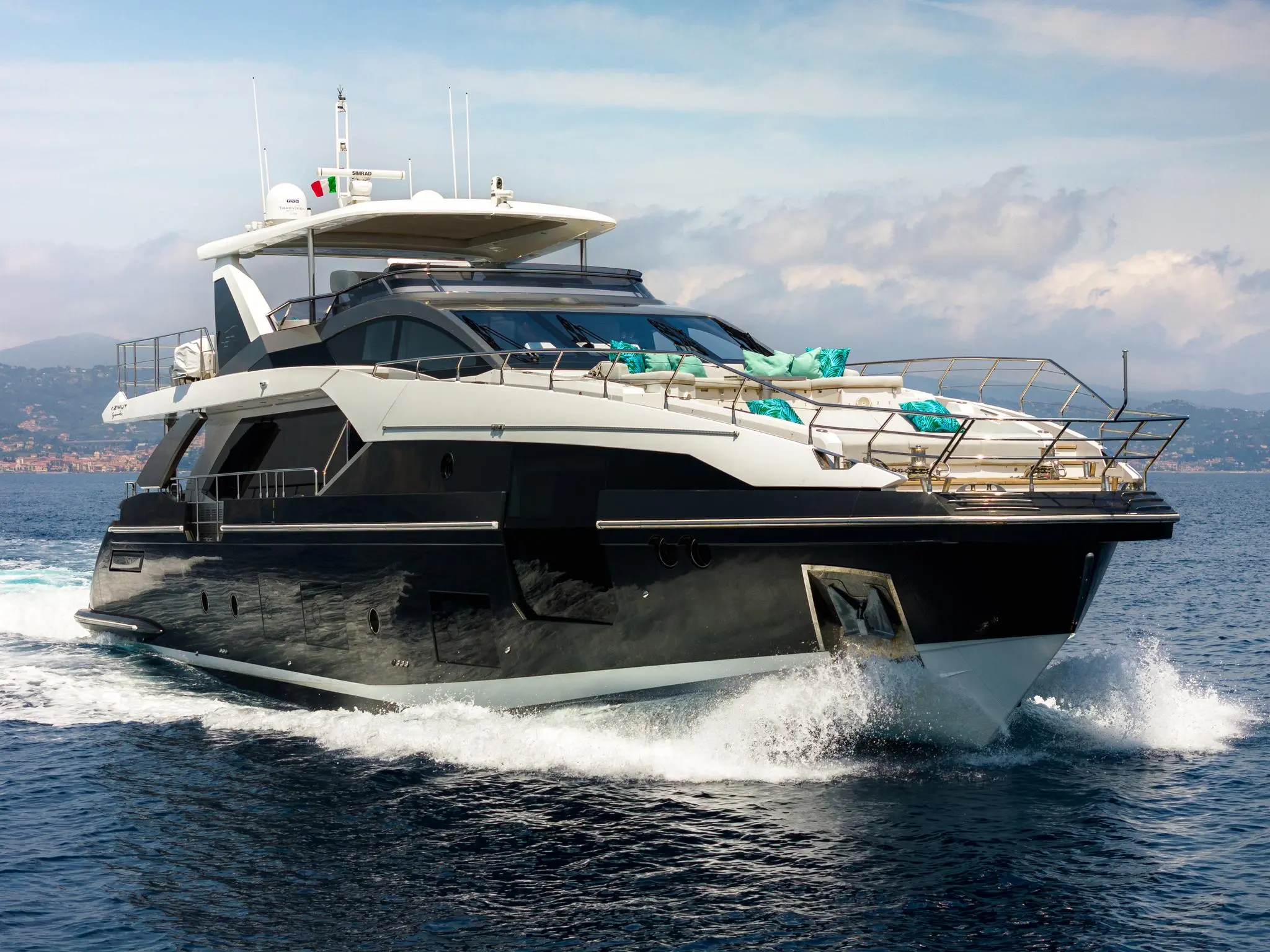 88' Azimut 27 Metri 2019 – Genova, Italy