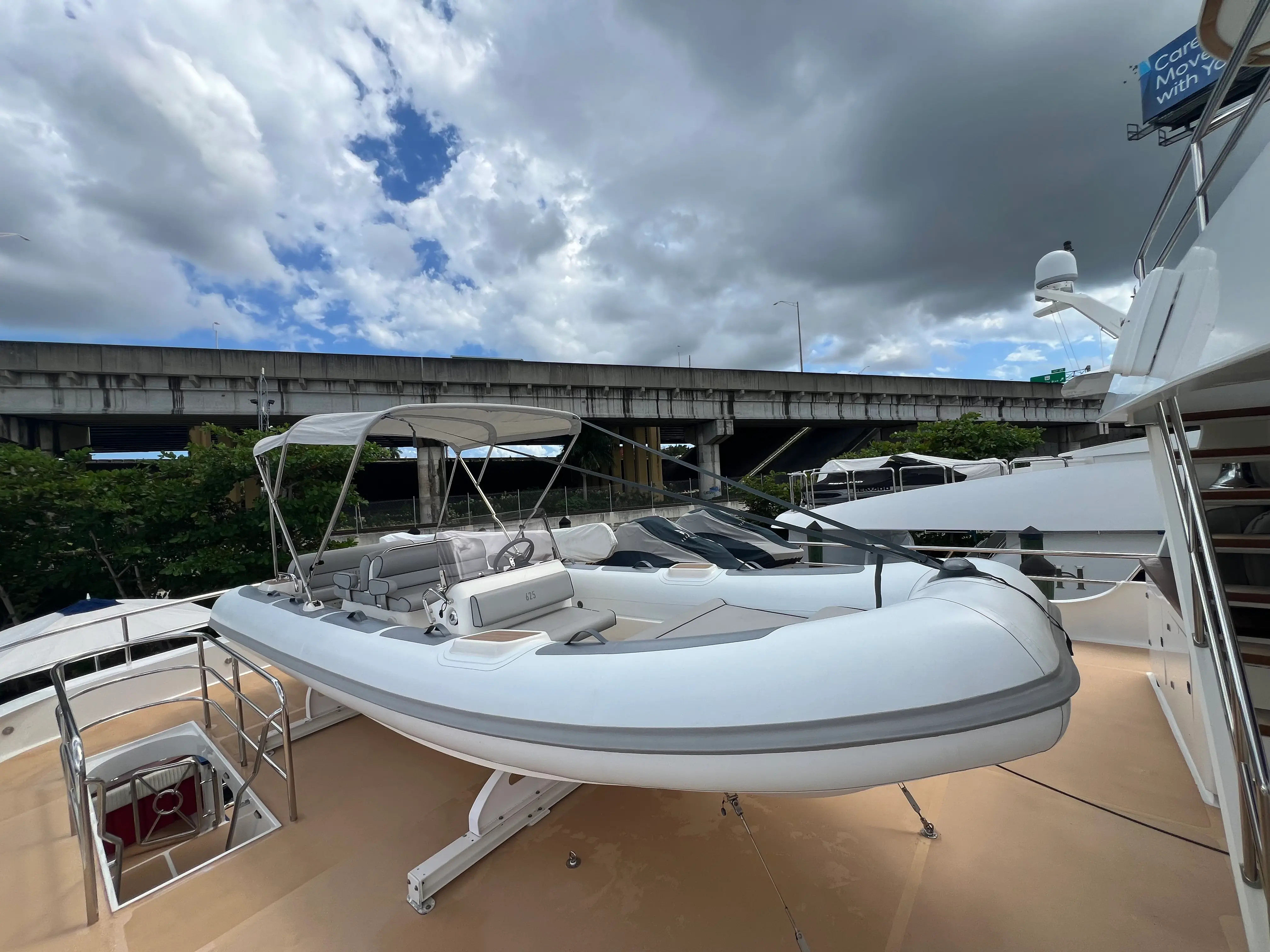 2021 Williams Jet Tenders Dieseljet 625
