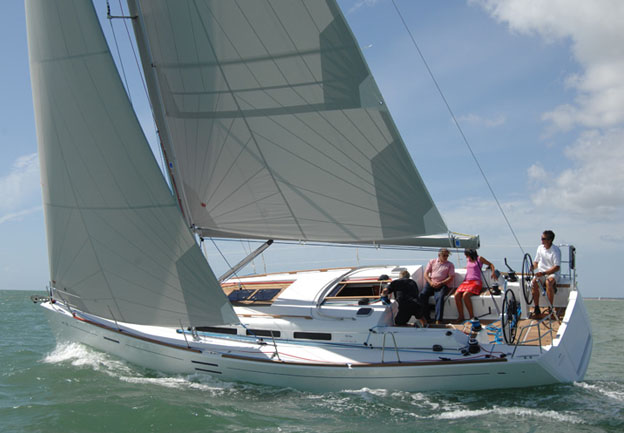 40 Dufour Performance+: 2009 Best Midsize Cruiser Review