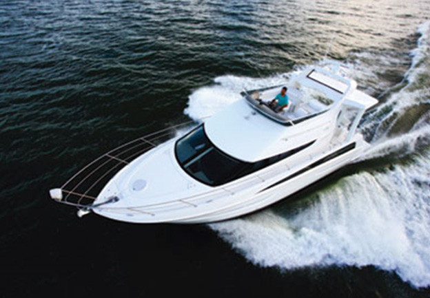 43 Carver Hybrid Motor Yacht Review