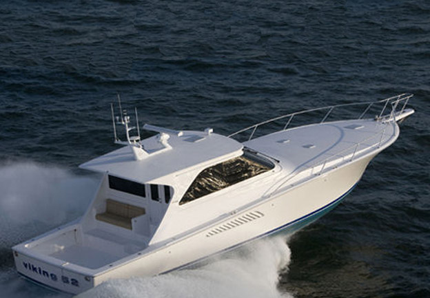52SY Viking Yacht 2010 Review