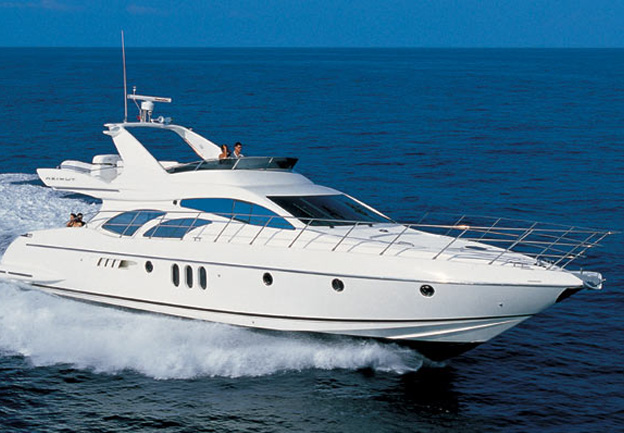 62 Azimut Flybridge Review