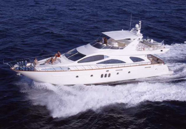 80 Azimut Carat Review