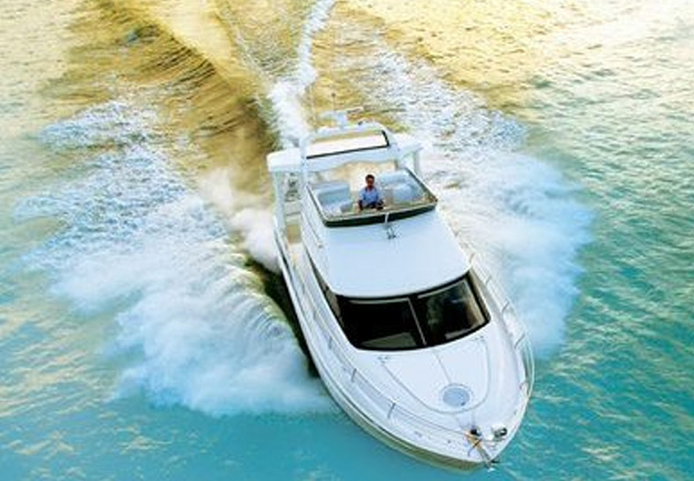 43 Carver Motor Yacht Review