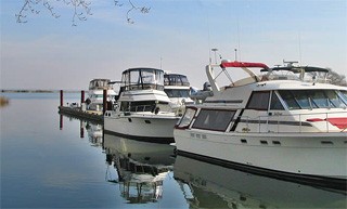 Delta Yacht Club