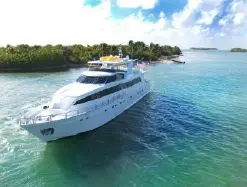 photo of  Azimut Motoryacht (2004 Complete Refit, Luxury Custom Flydeck, 5 SRs +crew)