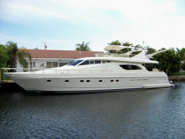 72' Ferretti Motor Yacht For Sale - 2000