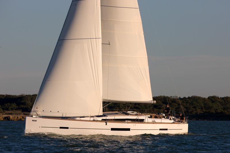 Dufour 500 GL Offered by Denison