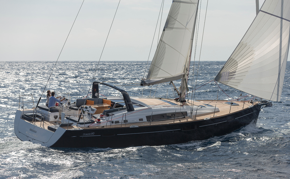 60 foot sailing yacht