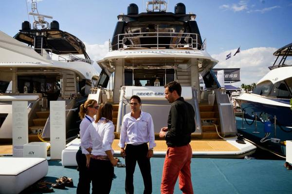 buy yachts with cryptocurrency