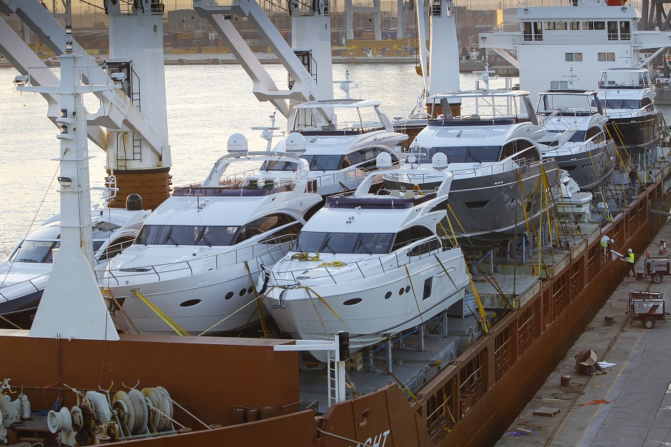 yacht boat shipping