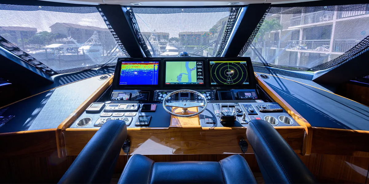 center console fishing yachts