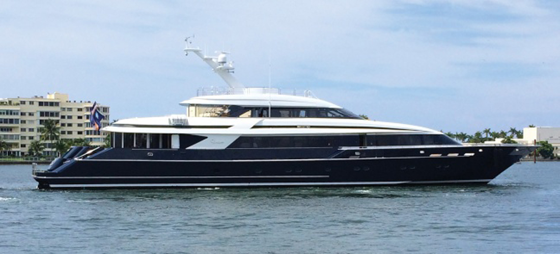 OCTOPUSSY-yacht-for-charter