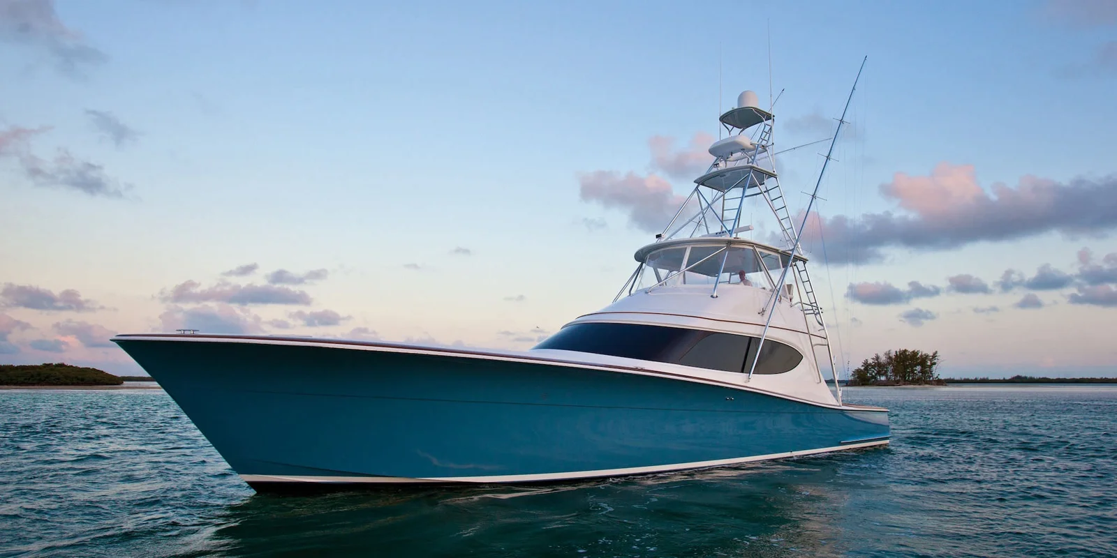 Hatteras Yachts GT 63 for sale - New Boat Dealer