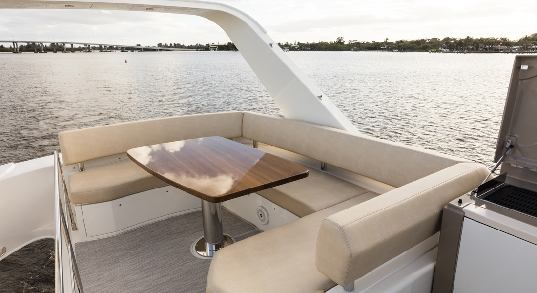 Carver Yachts C52 review