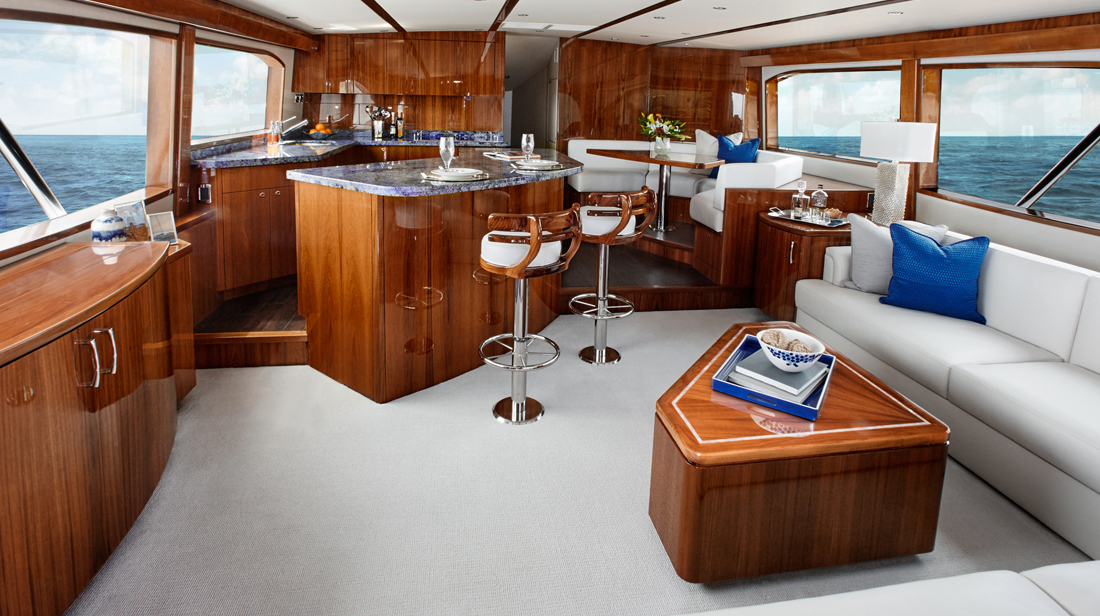 Hatteras GT70 sportfish yacht walkthrough video