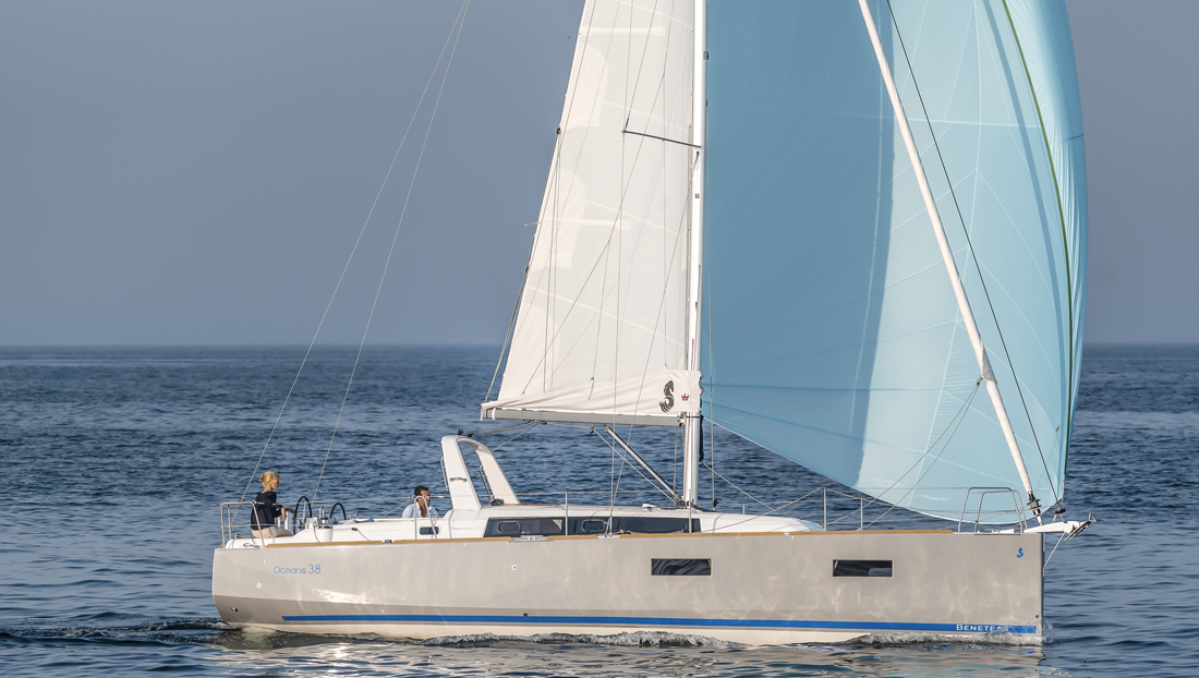 Beneteau Oceanis 38 sailboat for sale walkthrough video