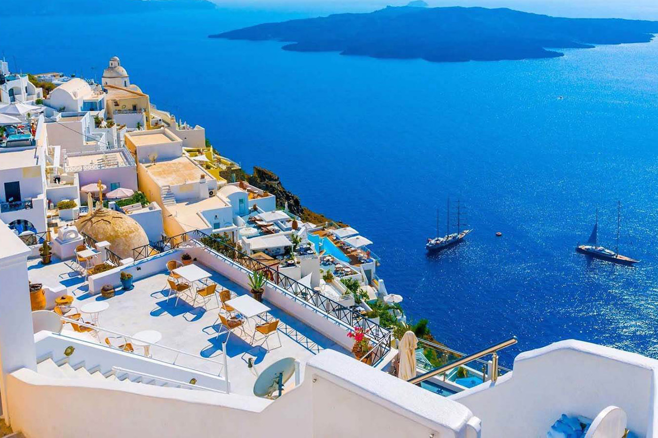 Greece Cyclades luxury yacht charter itinerary