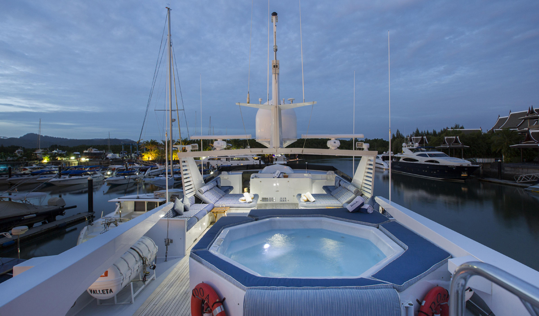 DOA superyacht sold Steve Smith yachts for sale