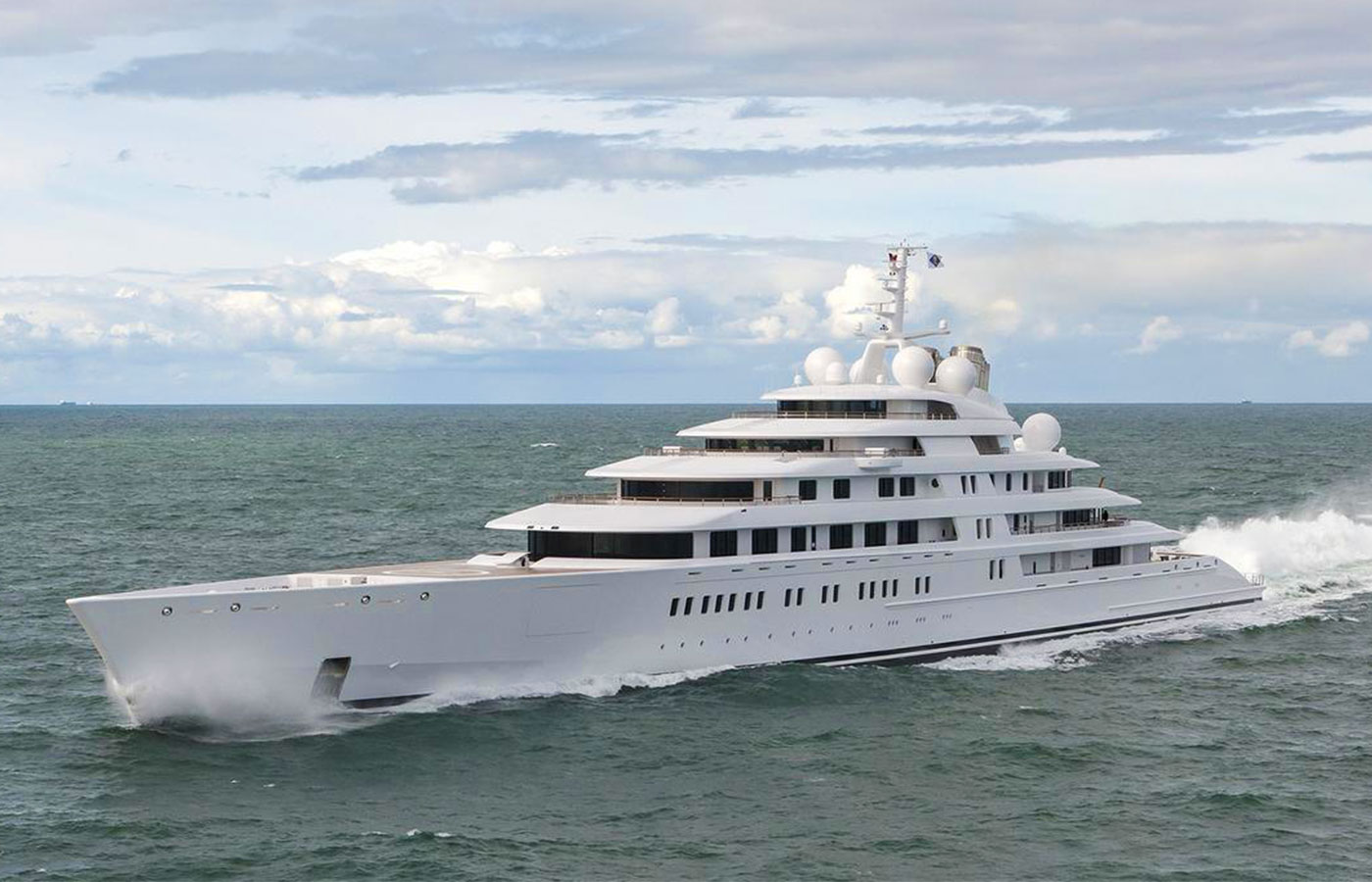 cost of owning a superyacht